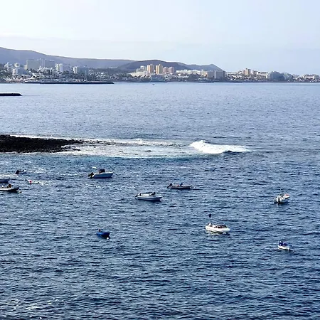 Bahia Blue - La Caleta Daire